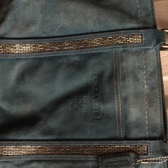 Coach suede satchel - Picture 3 of 8